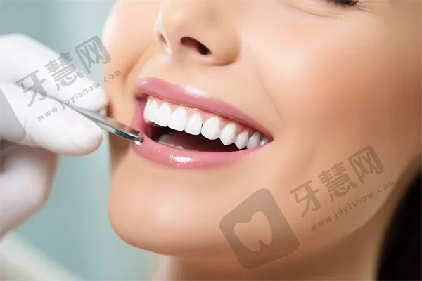 上海拔牙种牙好的医院是哪家？上海维佳康口腔门诊部(虹口机构)医生手术专业、设备先进正规！