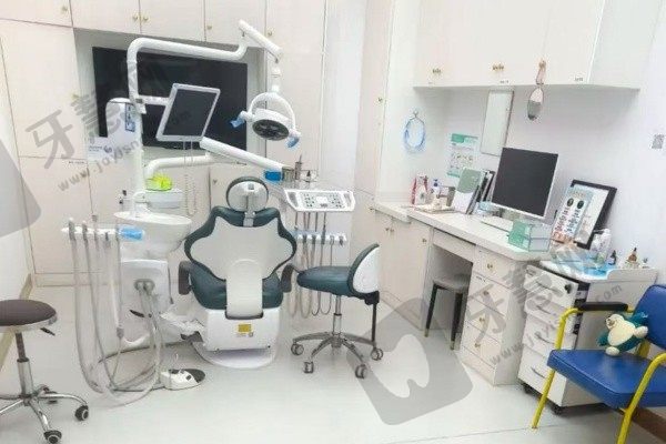 西安高陵牙卫士口腔门诊部牙椅