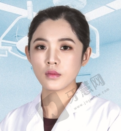 房红超