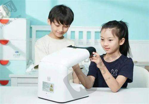 重庆白继眼科门诊部怎么样?——医生团队实力