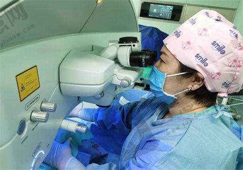 青岛半飞秒激光2025价目表——鲁东眼科医院