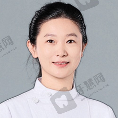 张瑶